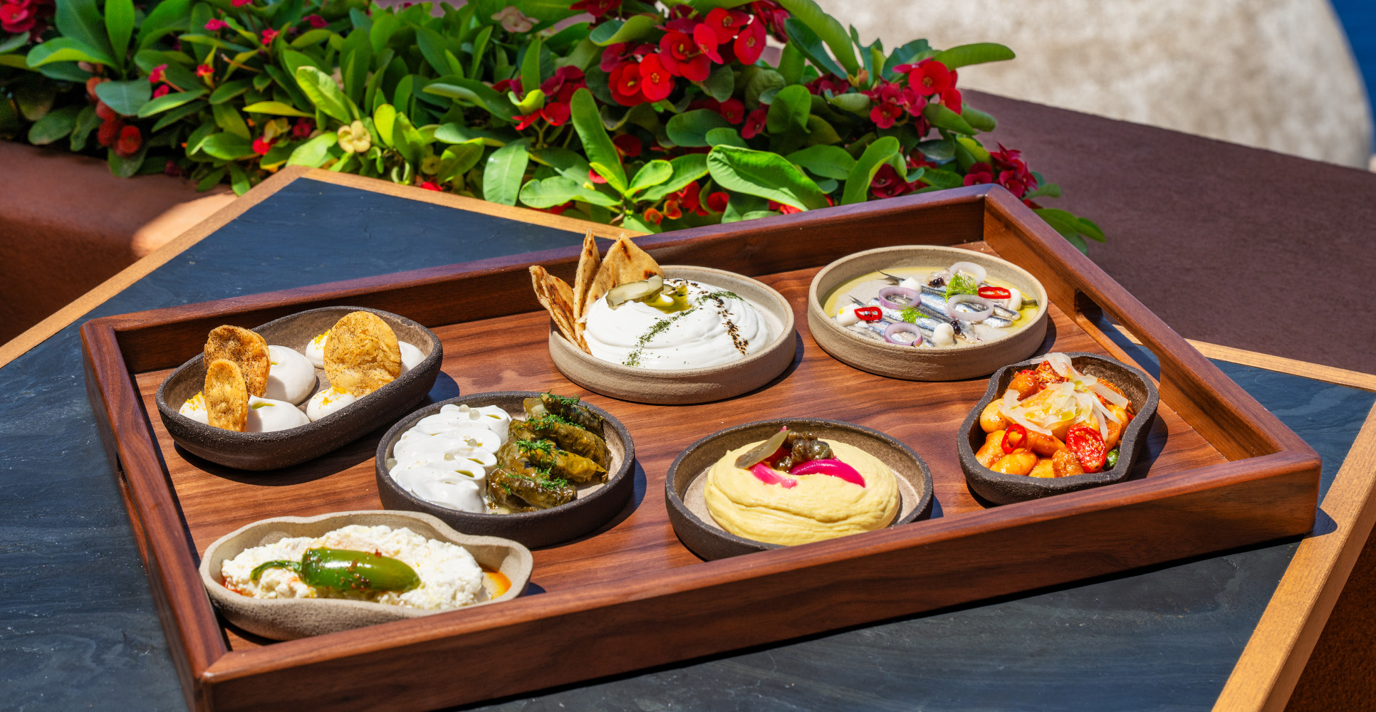 Rizes Restaurants - Slide 30